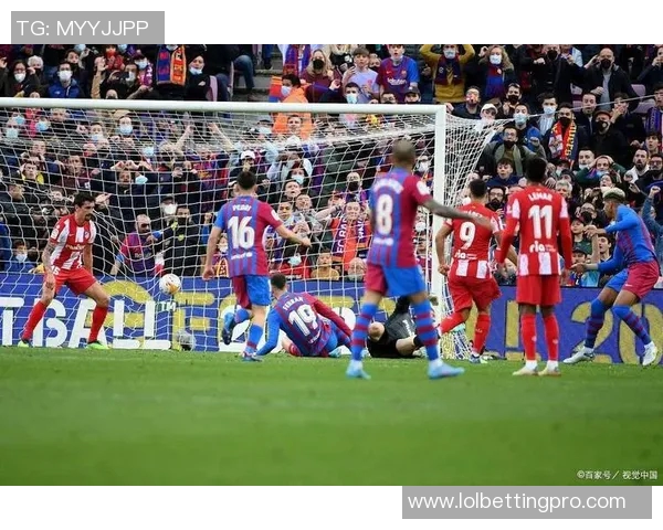 英超激情对决利物浦逆转巴黎圣日耳曼引发转会热议